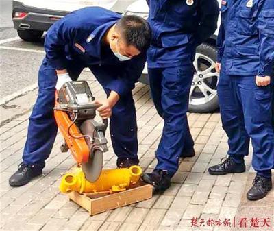 20多公斤!千里迢迢寄來的快遞“鐵疙瘩”原來全是麻果